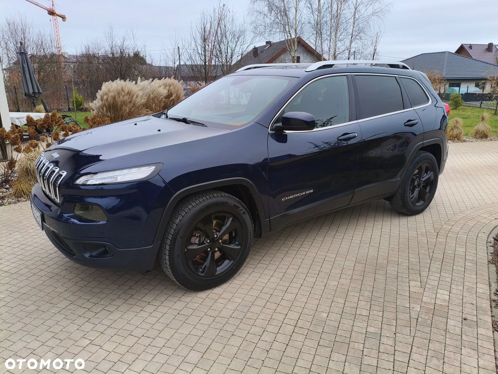 Jeep Cherokee - 2
