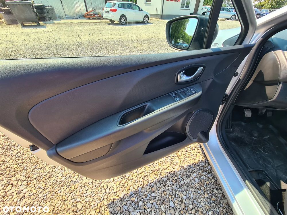 Renault Clio 1.5 dCi Energy Life - 17