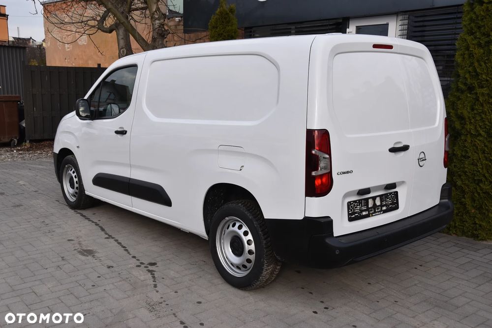 Opel Combo - 9