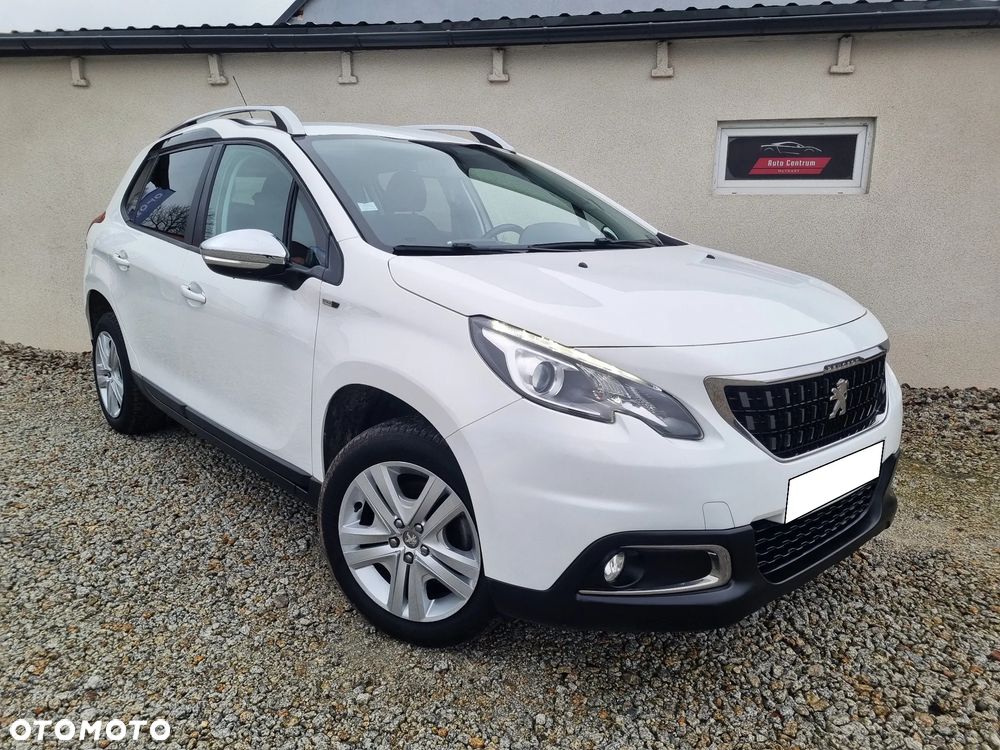 Peugeot 2008 1.2 Pure Tech Style S&S - 2