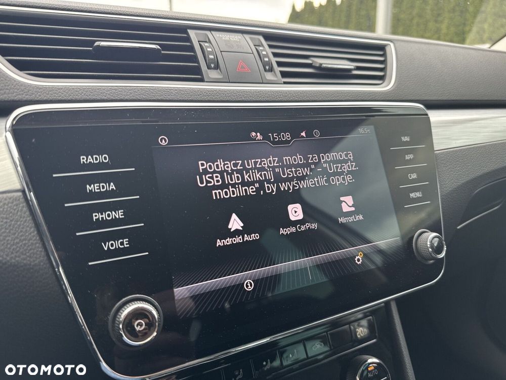 Skoda Superb 2.0 TSI Ambition DSG - 25