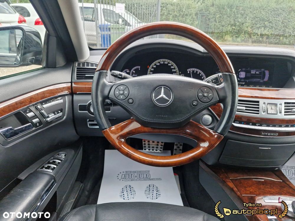 Mercedes-Benz Klasa S 400 HYBRID L - 32