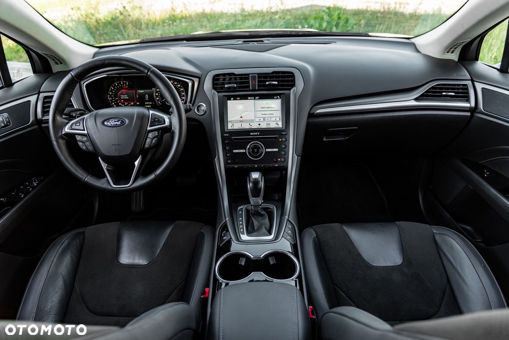Ford Mondeo 2016