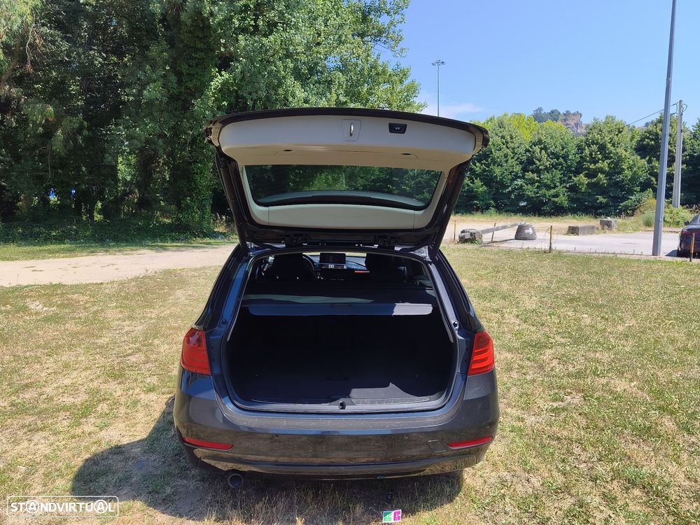 BMW 320 d Auto Pack M - 22