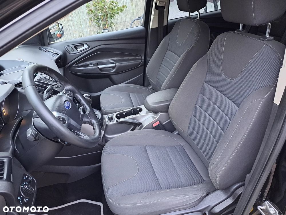 Ford Kuga 1.6 EcoBoost 2x4 Trend - 16