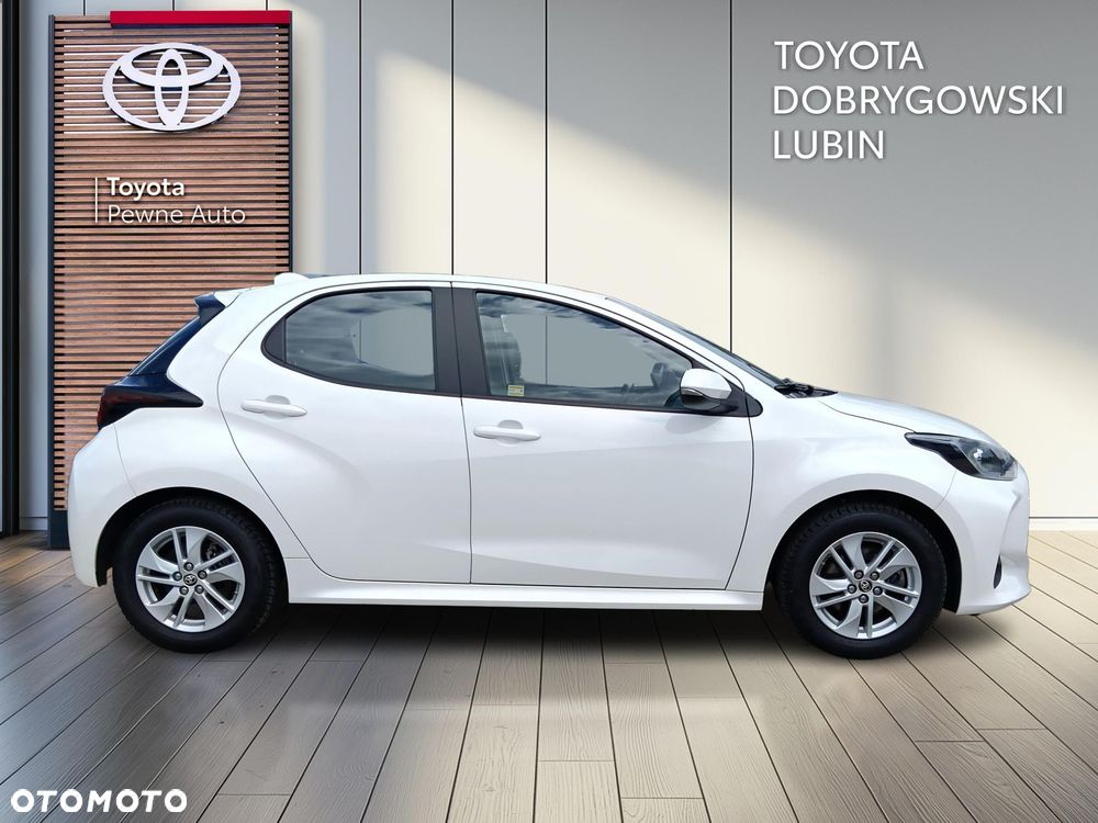 Toyota Yaris - 6