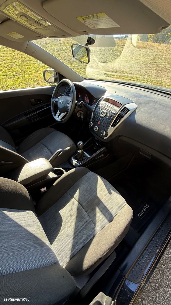 Kia Ceed SW - 15