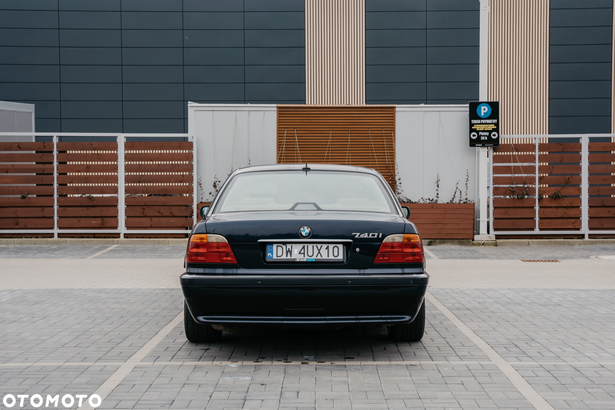 BMW Seria 7 740i - 5