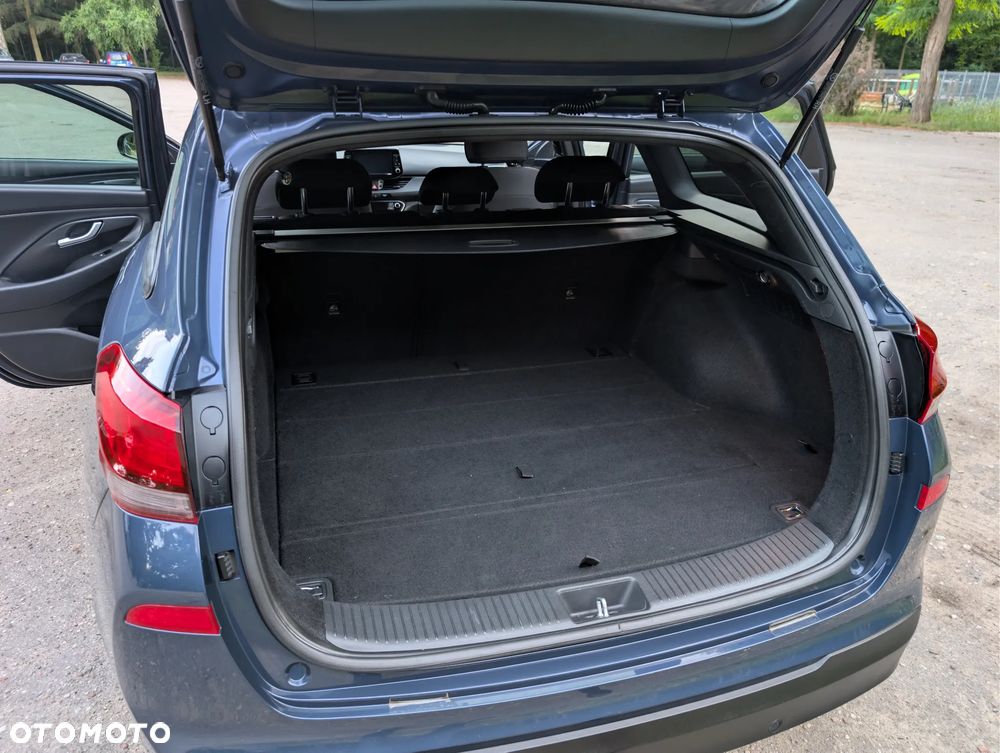 Hyundai i30 1.4 GO Plus - 30