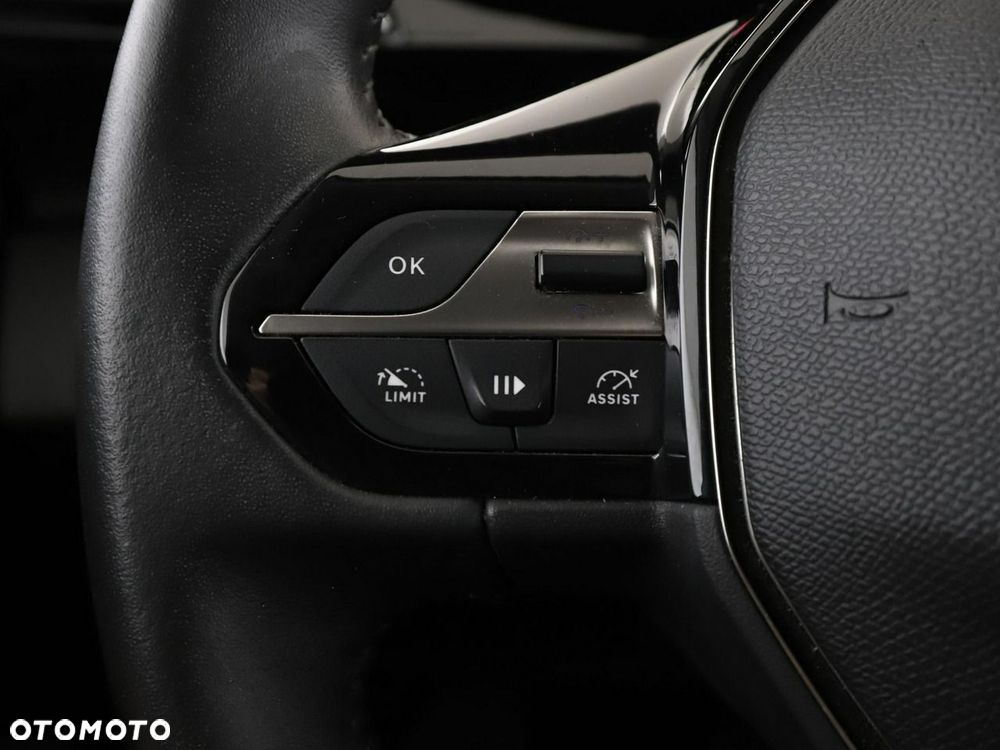 Peugeot 308 1.2 PureTech Active Pack S&S EAT8 - 34