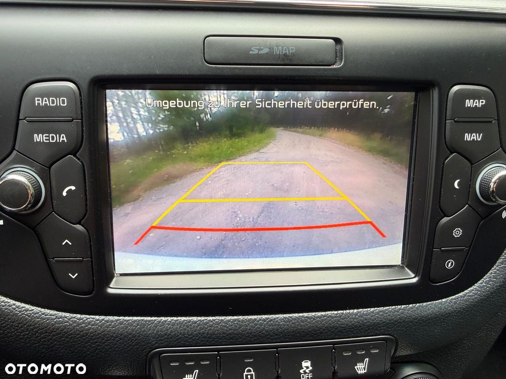 Kia Ceed 1.6 GDI ISG Spirit - 11