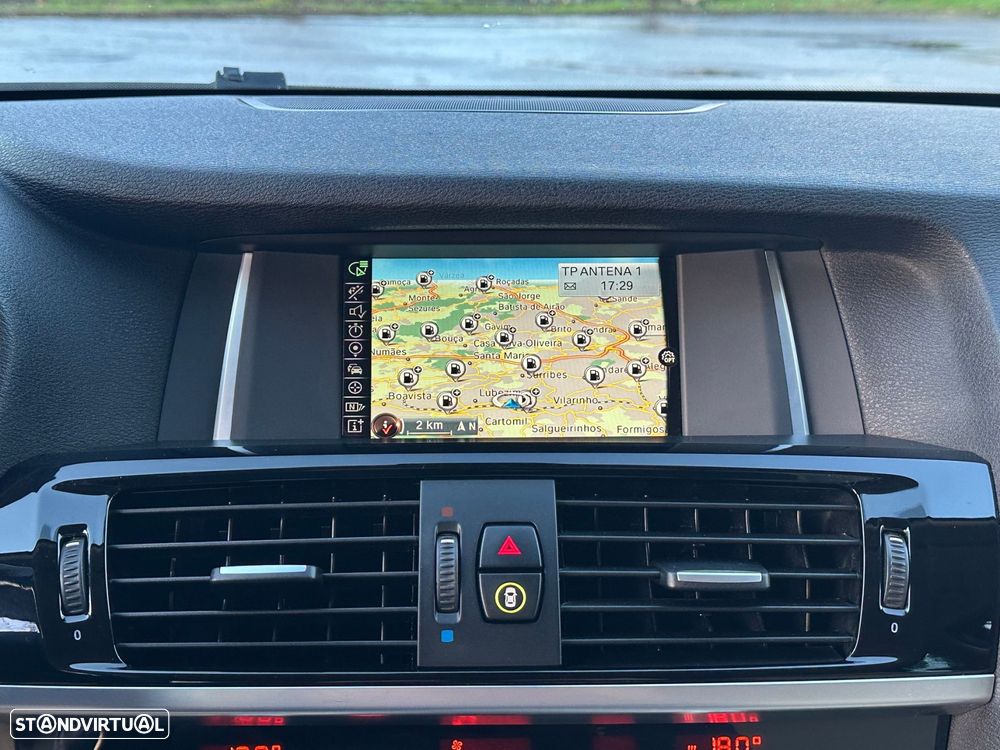 BMW X3 18 d sDrive Line Luxury - 11