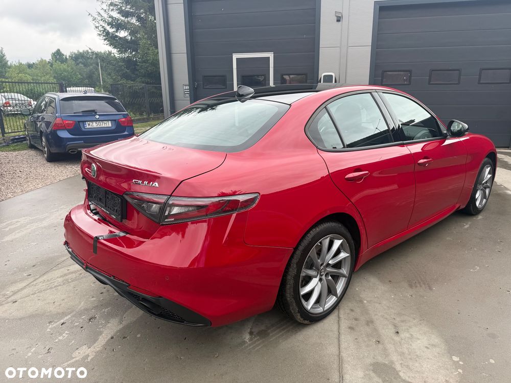 Alfa Romeo Giulia 2.0 Turbo Super Q4 - 9