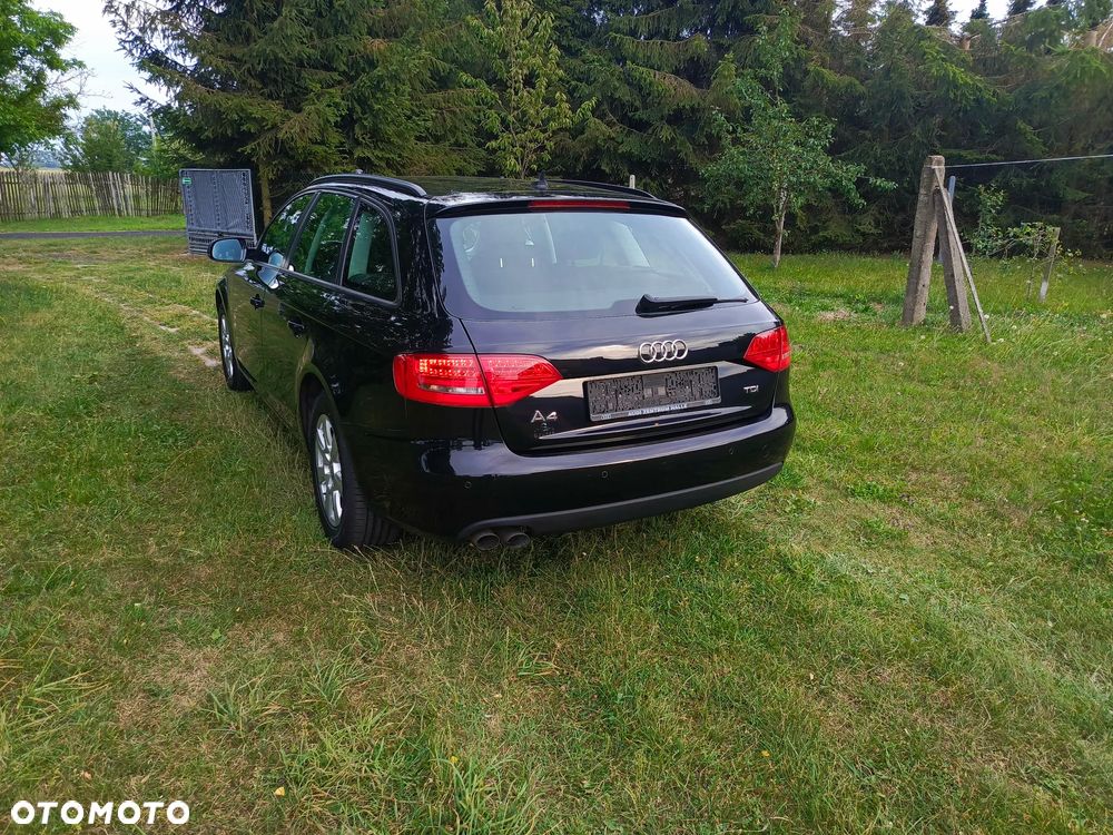 Audi A4 Avant 2.0 TDI DPF Ambition - 21