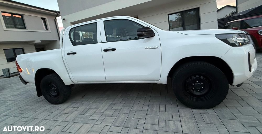 Toyota Hilux 2.4D 150CP 4x4 Double Cab 6MT Comfort - 5