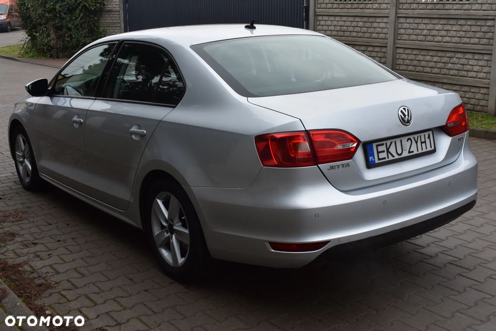 Volkswagen Jetta 1.6 TDI Comfortline CityLine - 21