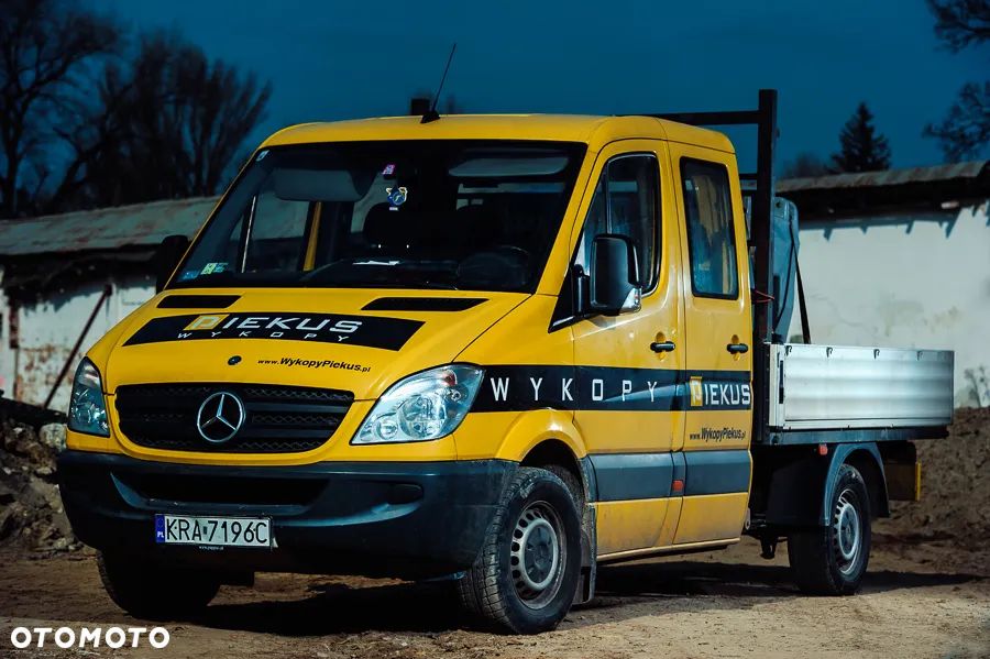 Mercedes-Benz Sprinter - 1