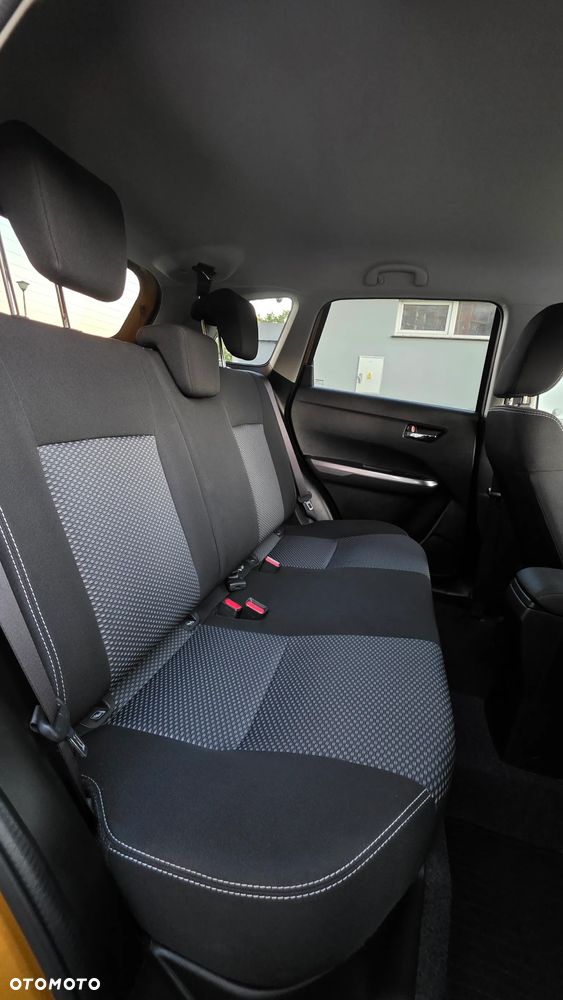 Suzuki Vitara 1.4 Boosterjet SHVS Premium 2WD - 24