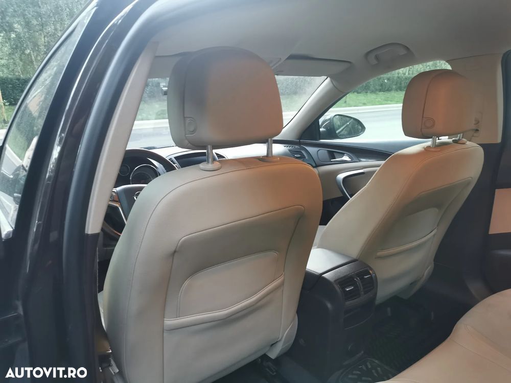 Opel Insignia 2.0 CDTI ECOTEC Drive - 8