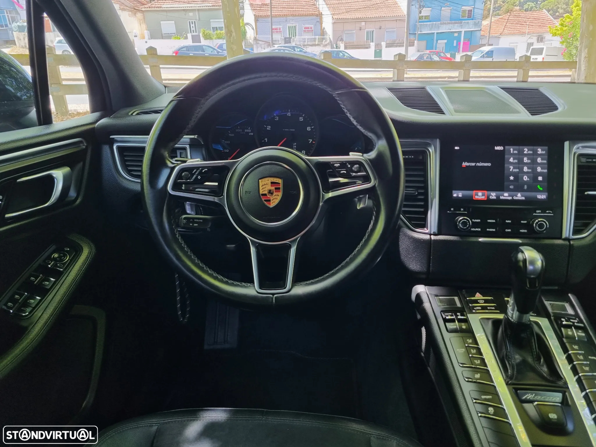 Porsche Macan Standard - 21