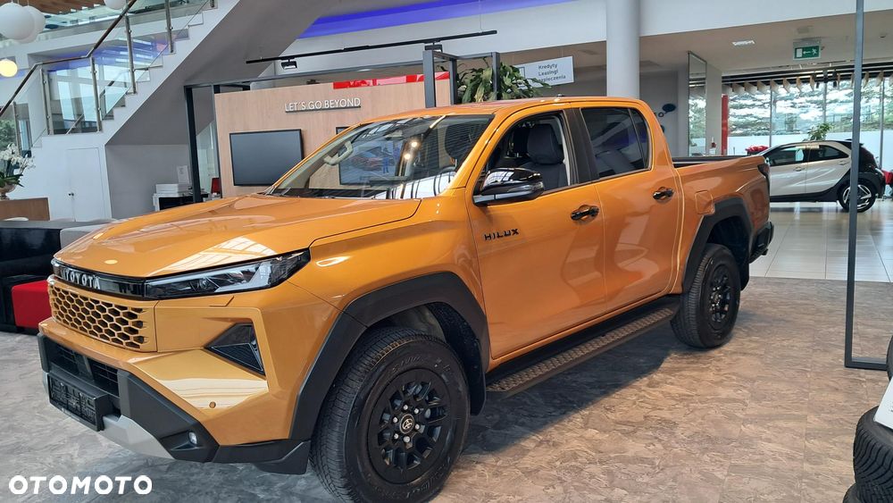 Toyota Hilux - 3