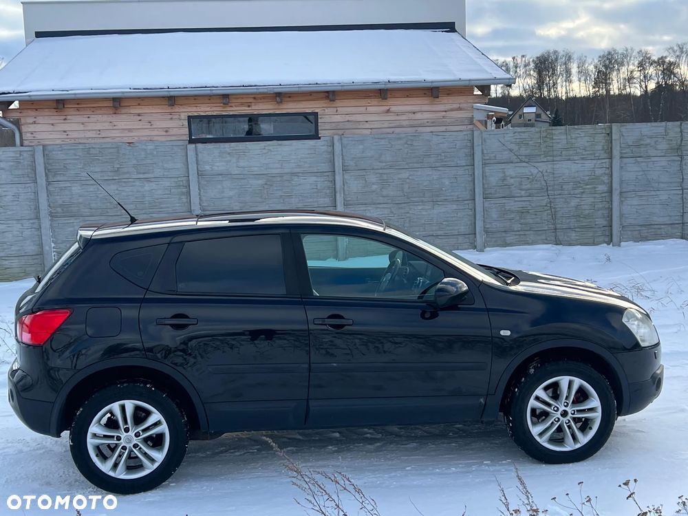 Nissan Qashqai 2.0 dCi 4x4 Tekna Premium - 5
