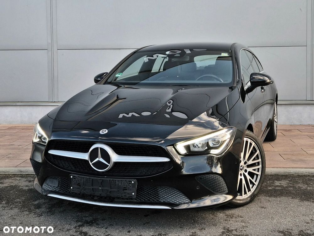 Mercedes-Benz CLA 200 7G-DCT Progressive - 1