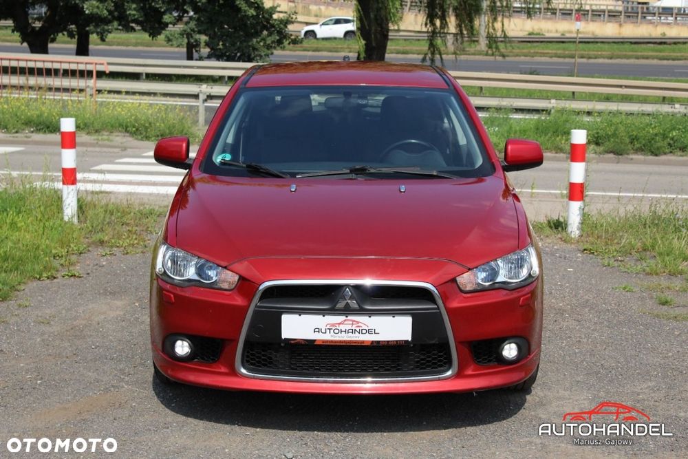 Mitsubishi Lancer - 2