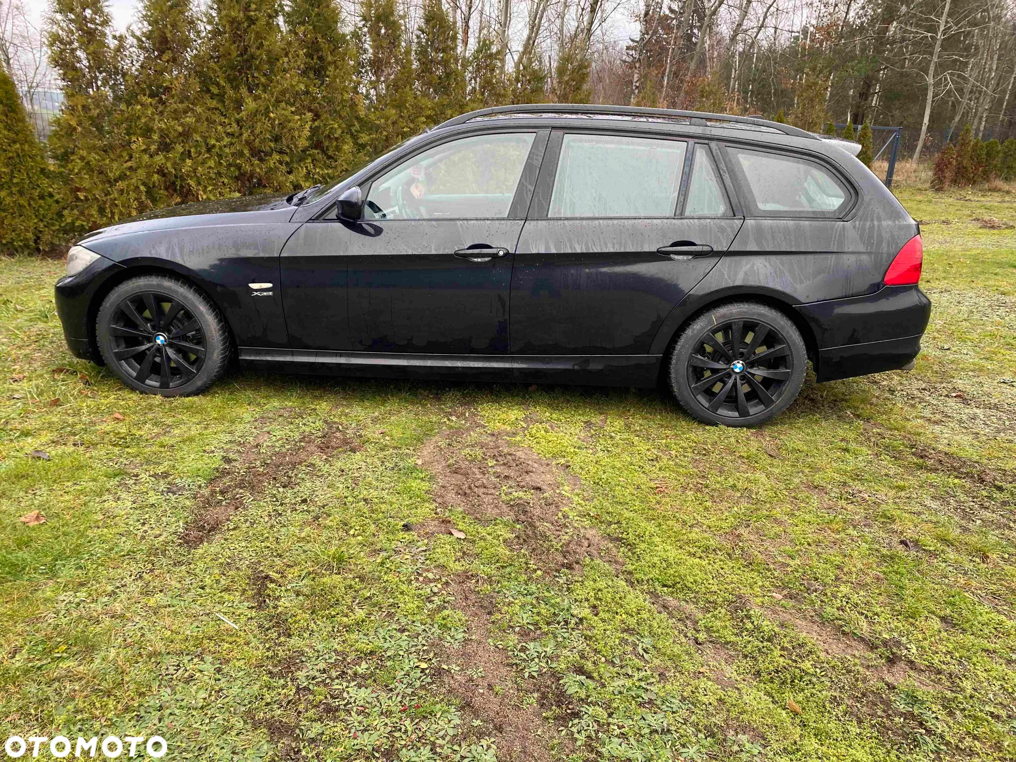 BMW Seria 3 330d xDrive DPF Touring - 17