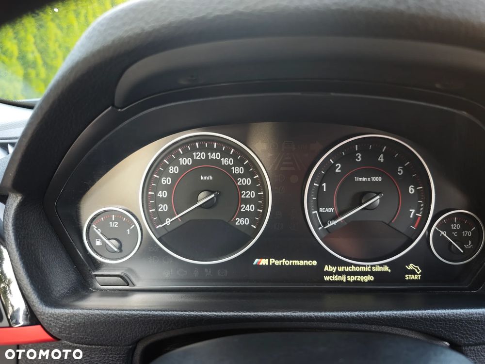 BMW Seria 3 328i M Sport - 16