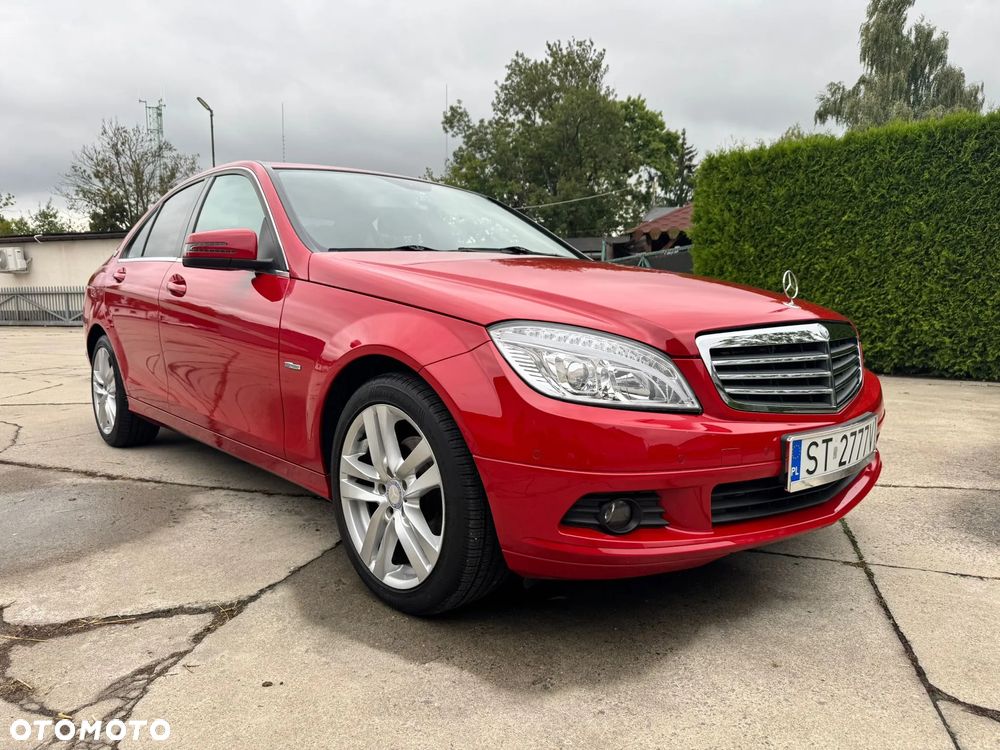 Mercedes-Benz Klasa C 180 T CGI Automatik BlueEFFICIENCY - 3
