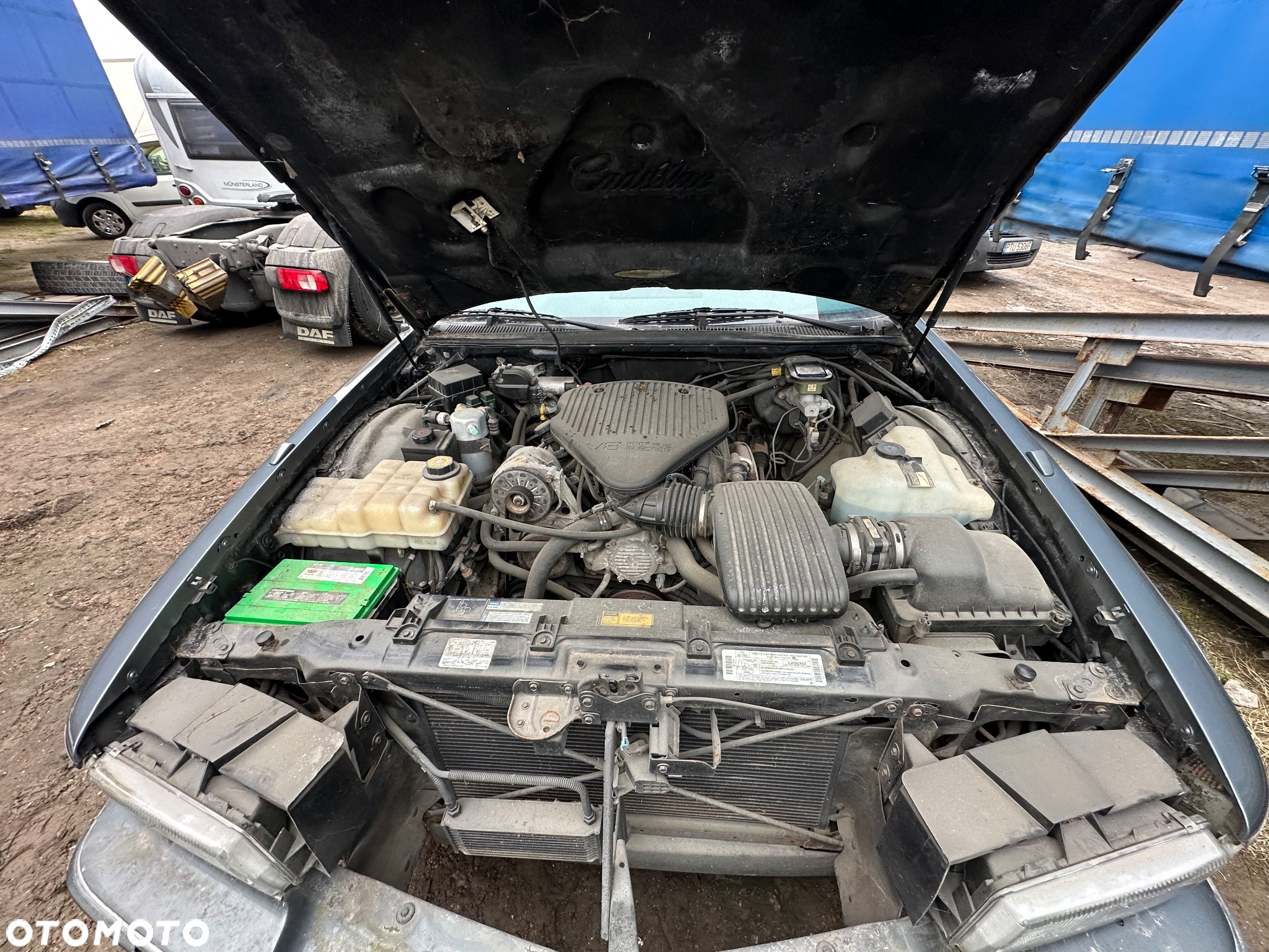 Cadillac Fleetwood 5.7 STD - 13