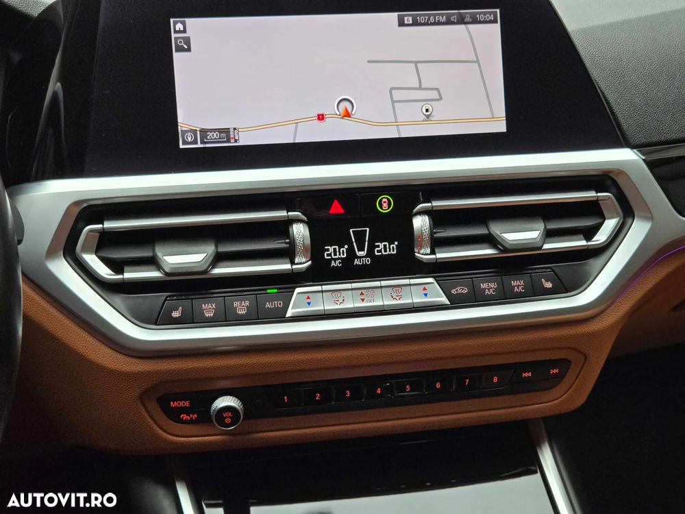 BMW Seria 3 320d Touring Aut. Sport Line - 13
