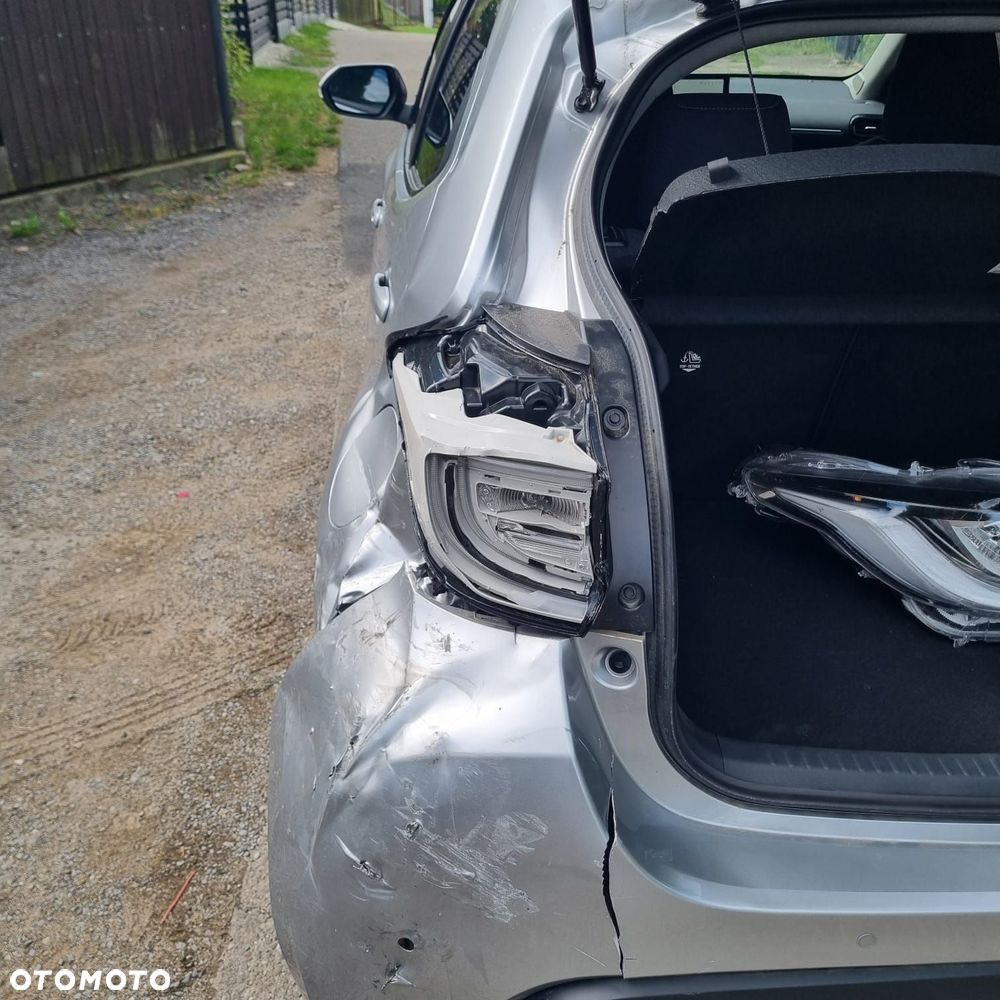 Toyota Yaris 1.5 VVT-i Business Edition - 12