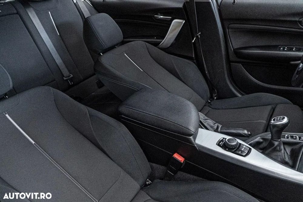 BMW Seria 1 120d Sport Line - 36