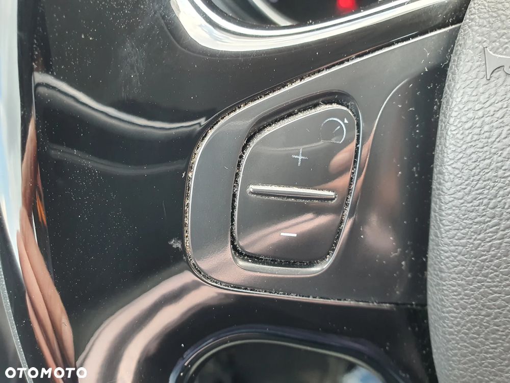 Renault Captur (ENERGY) TCe 90 LIMITED - 17