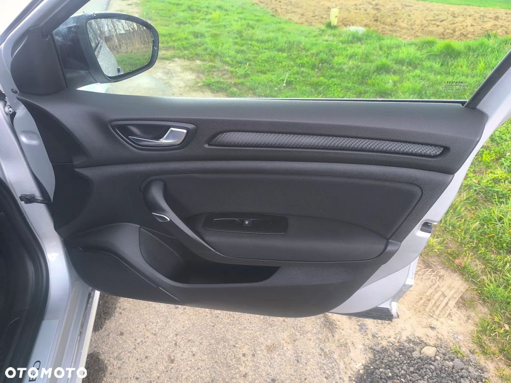 Renault Megane 1.3 TCe FAP Limited EDC - 19