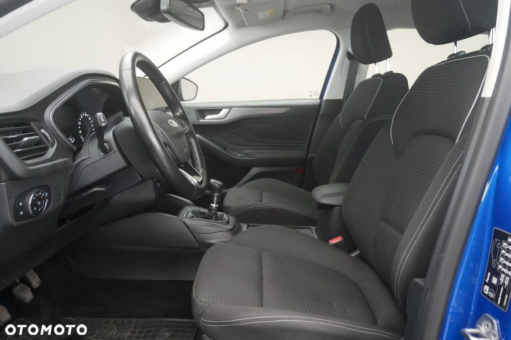 Ford Focus 1.0 EcoBoost Titanium - 12