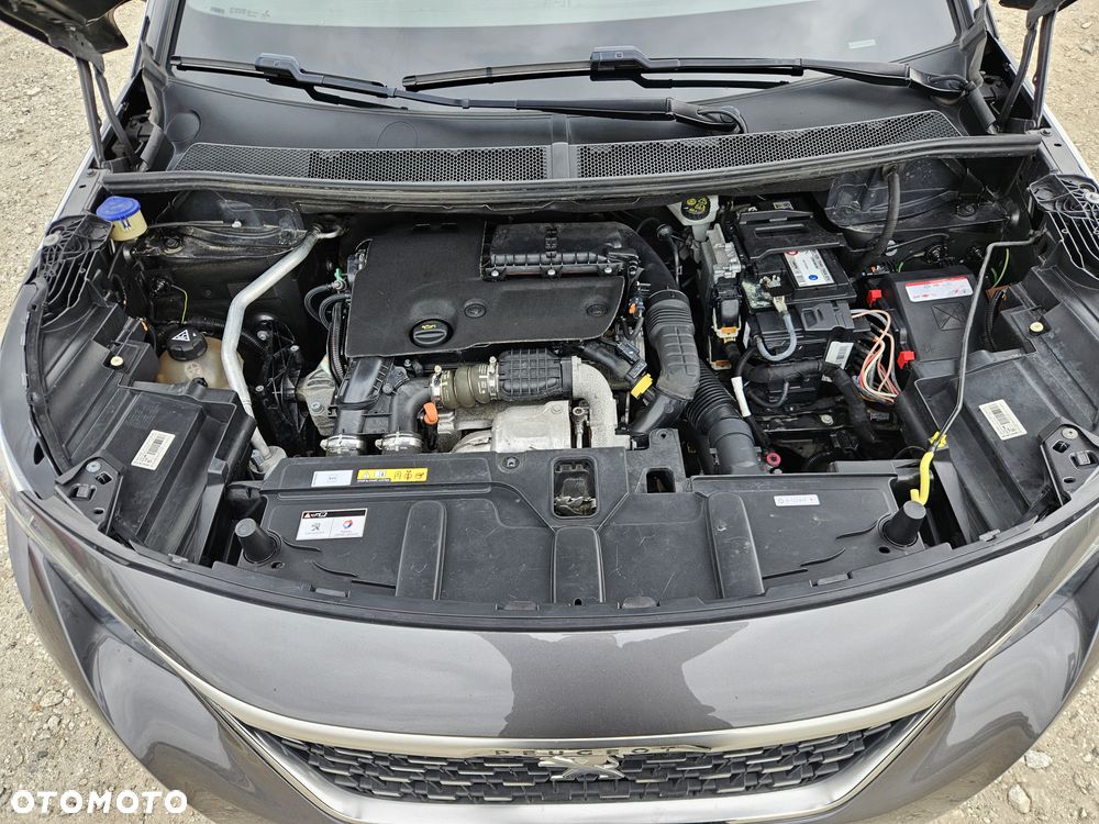 Peugeot 5008 - 32