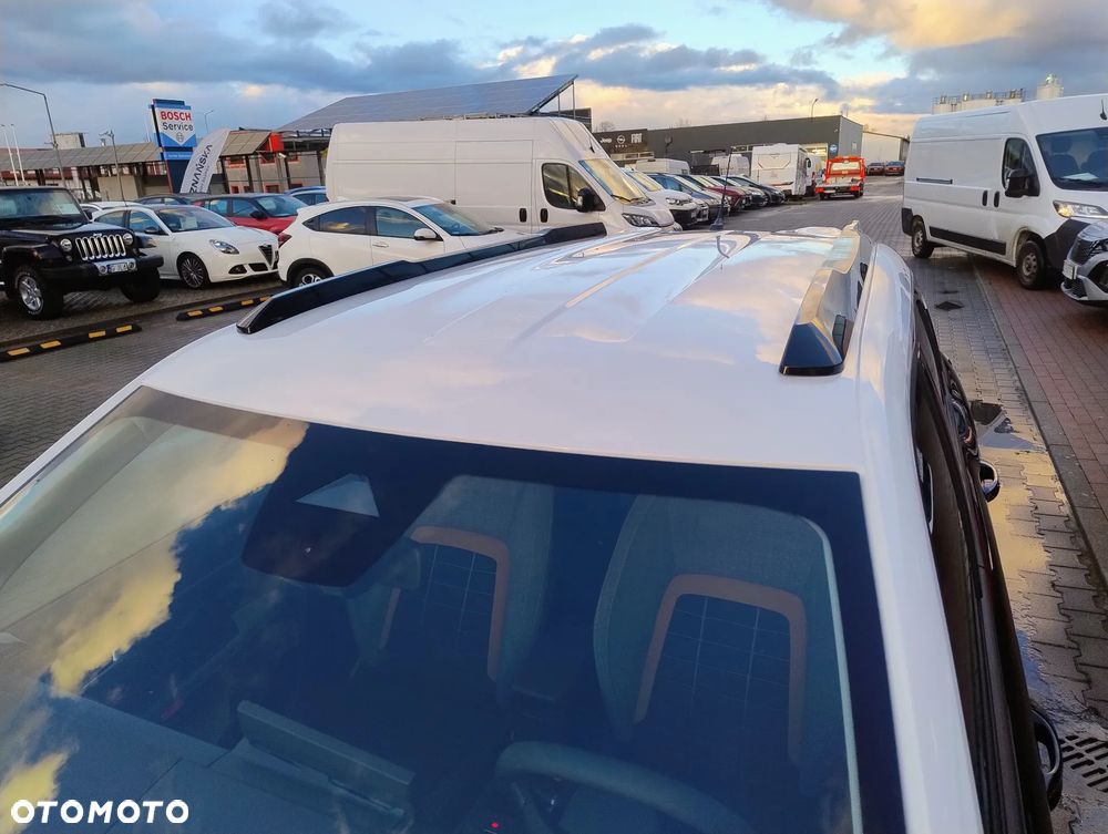 Citroën C3 Aircross 1.2 Turbo Plus S&S - 13