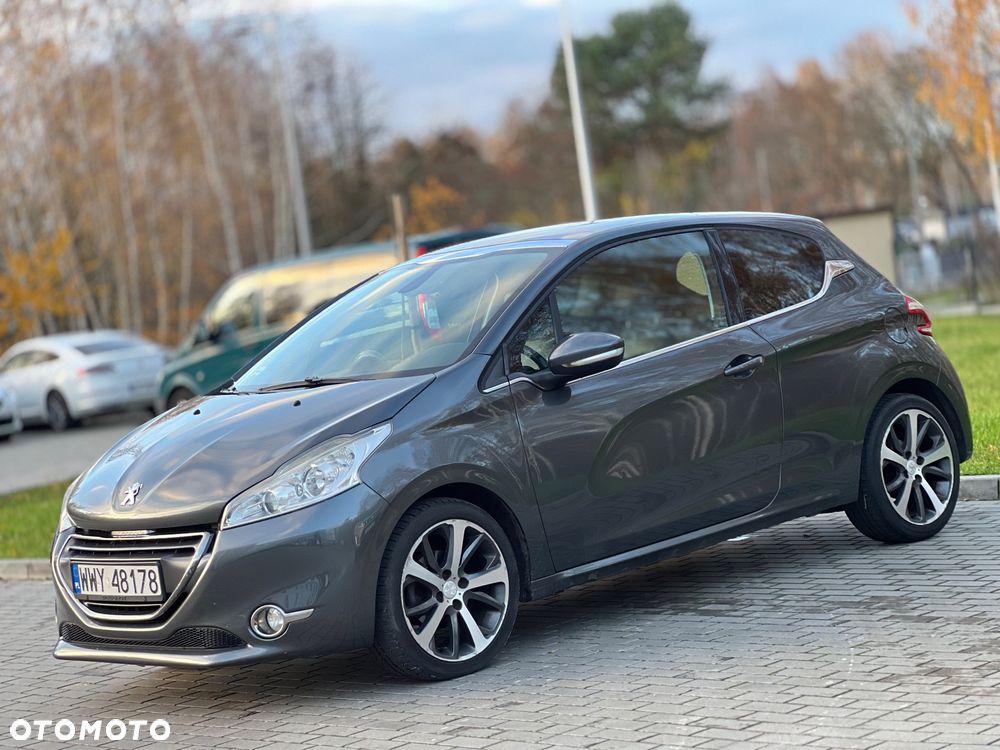 Peugeot 208 - 2