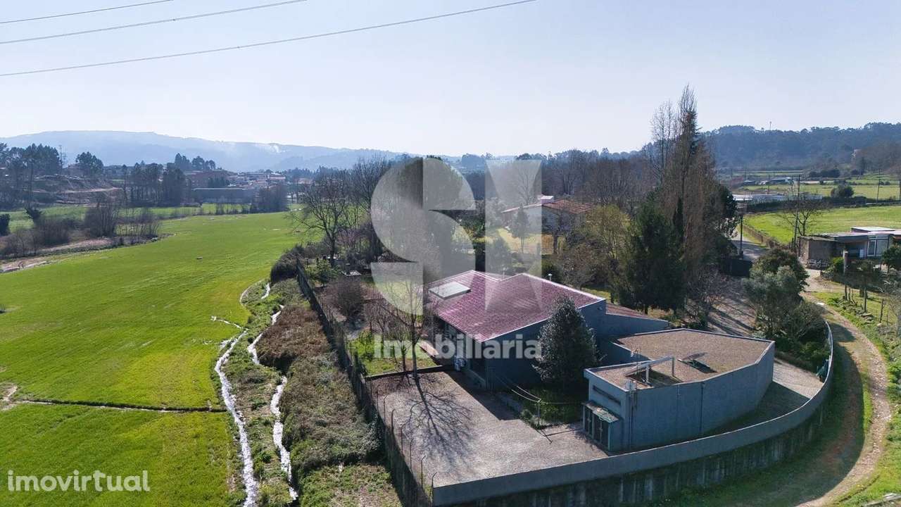 Moradia Térrea V3 | Paredes | Paisagem verdejante - Grande imagem: 5/24