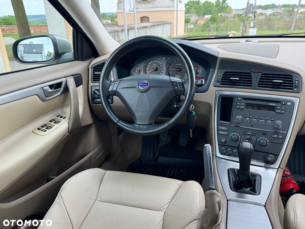 Volvo S60 2.4D Momentum - 21