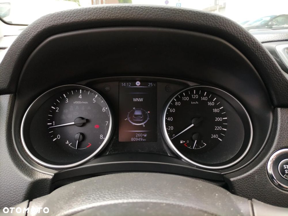 Nissan Qashqai 1.2 DIG-T N-Connecta EU6 - 11