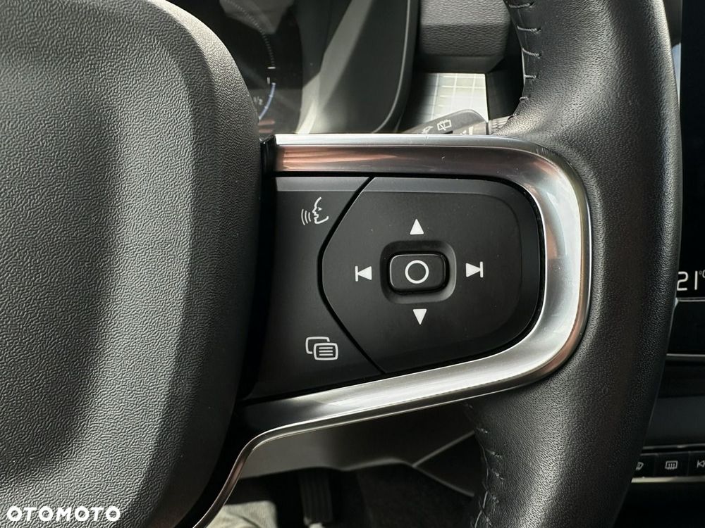 Volvo XC 40 - 22