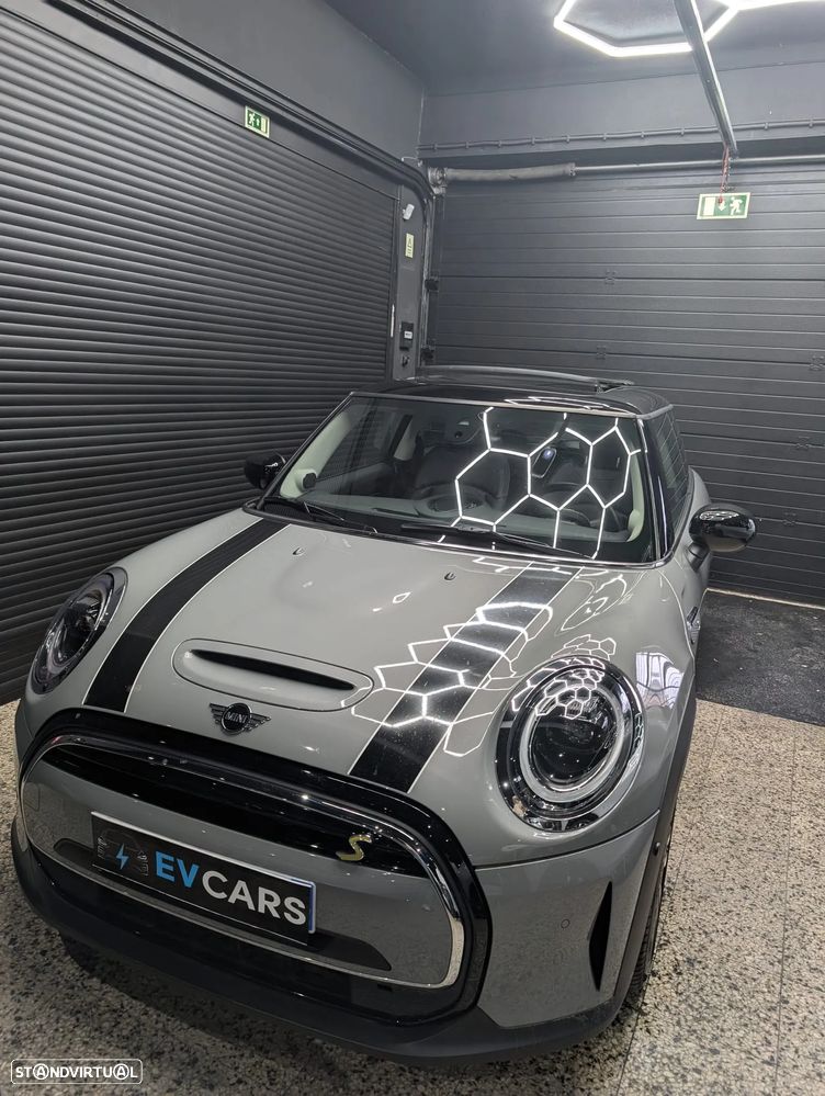MINI 3 Portas Cooper SE Premium Extra Essential - 6