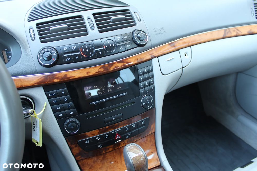 Mercedes-Benz Klasa E - 15