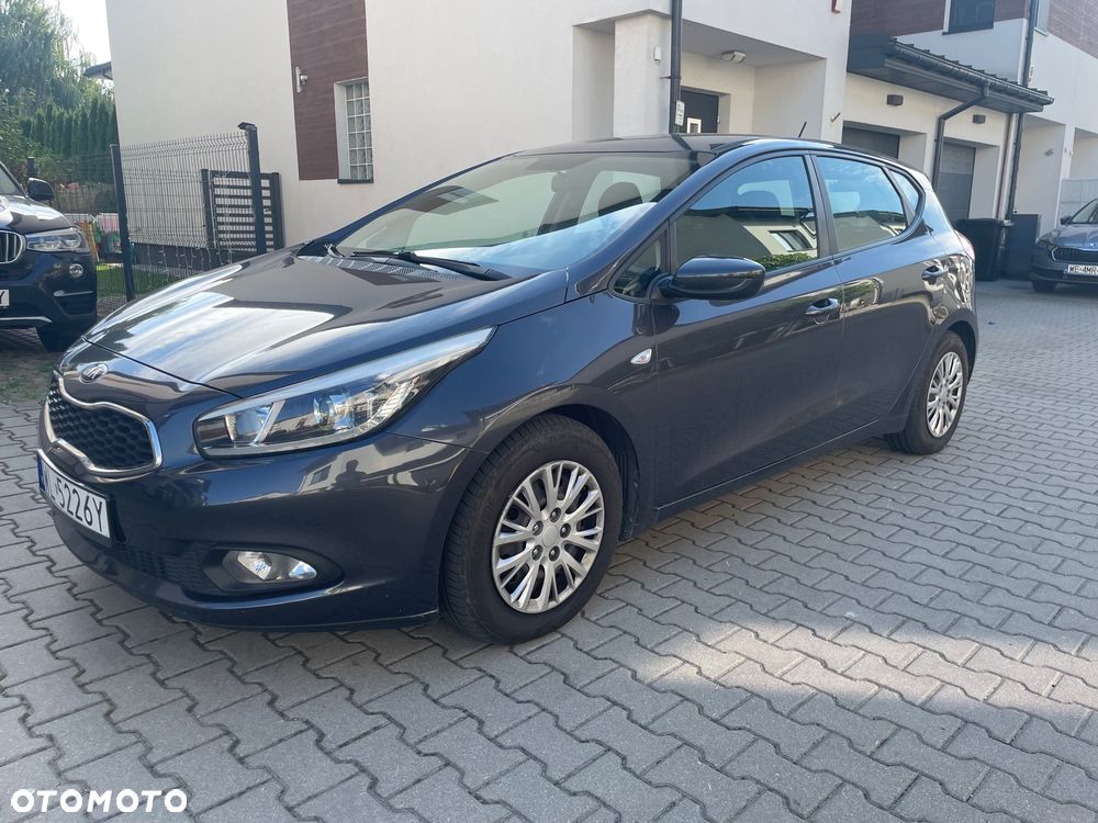 Kia Ceed 1.6 CRDi 115 ISG Vision - 8