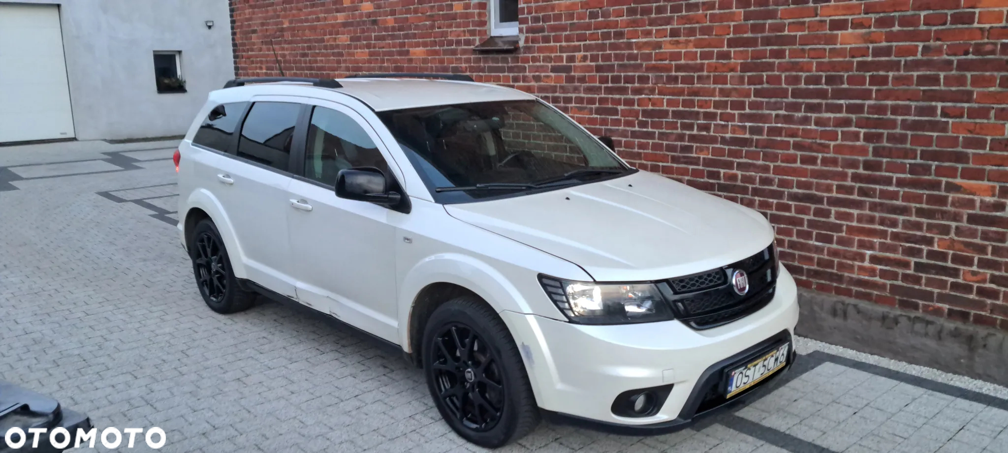Fiat Freemont 2.0 Multijet Black Code AWD - 3