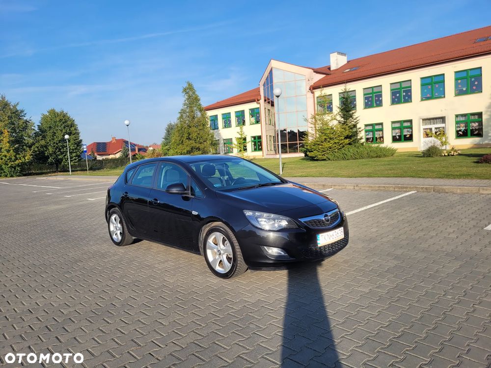 Opel Astra - 18